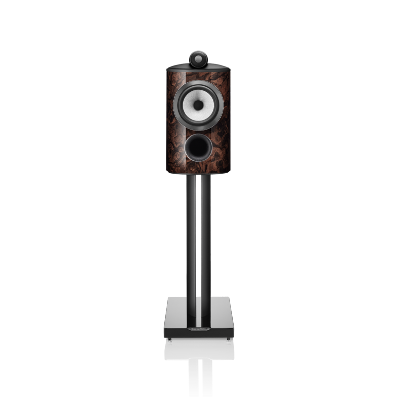 805 D4 Signature